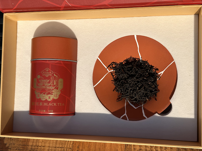 石狮万年上山茶与器